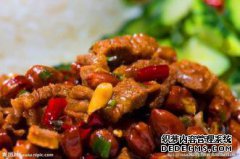 当你煎肉时，你可以做这些事情。你做的肉很美