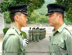 扮演安子豪的警察是谁？